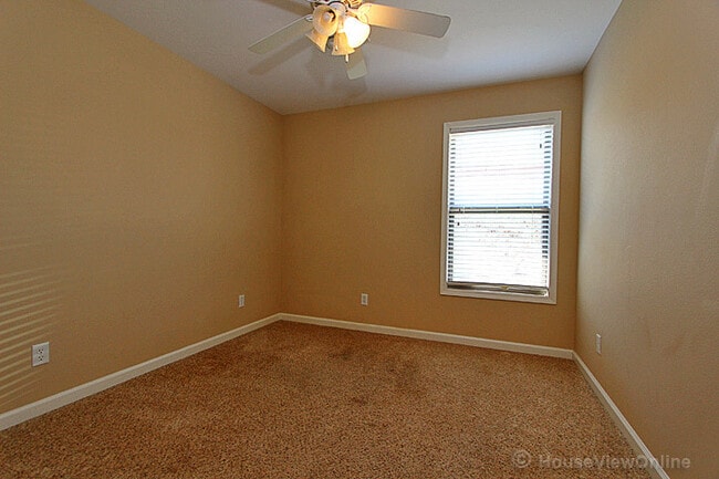 Building Photo - Travelers Way 2479/2481