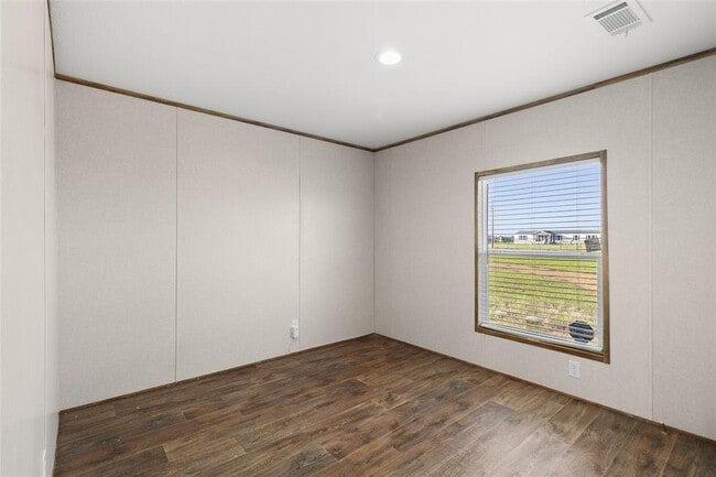 Building Photo - 43 Ironwood Rd