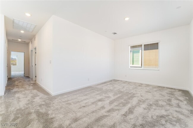 Building Photo - 1049 Strada Tortona