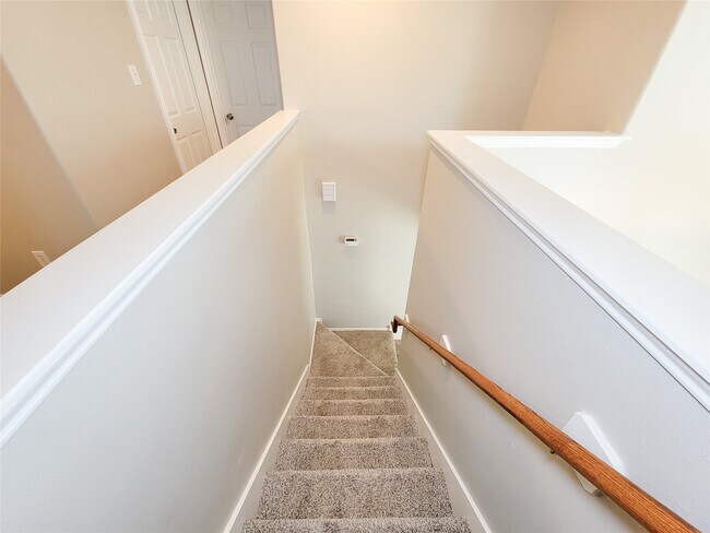 Building Photo - 3014 Loganberry Park Ln