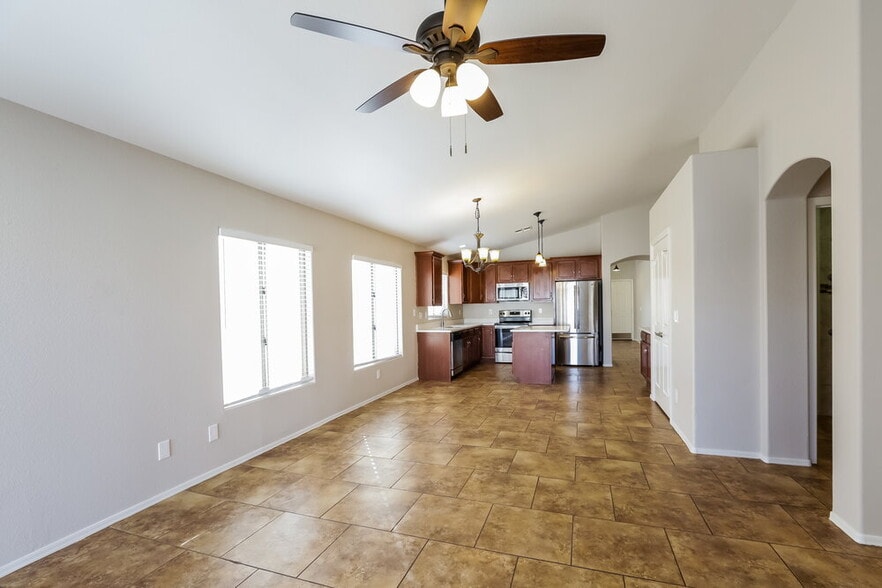 Building Photo - 11328 E Caballero St