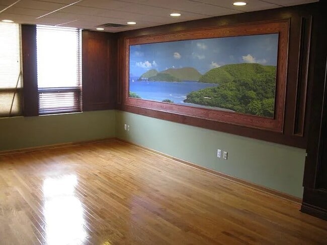 Building Photo - 35 N Saginaw St