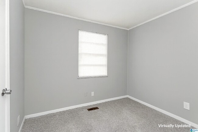 Building Photo - 919 27th Ave N
