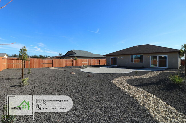 Building Photo - 2879 Calaveras Ct