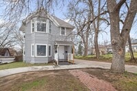 Building Photo - 1112 N 40