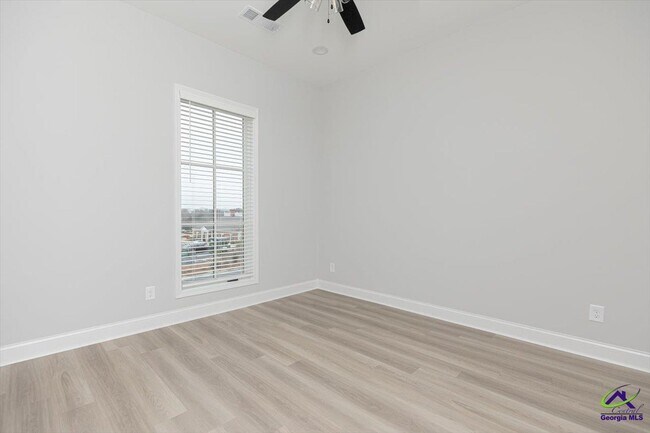 Building Photo - 1013 Northside Dr