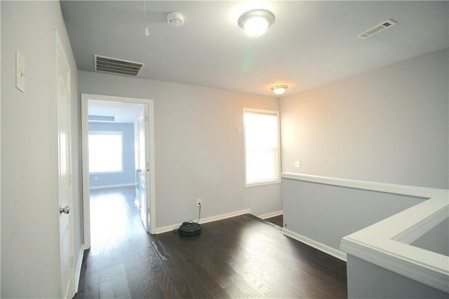 Building Photo - 1727 Tailmore Ln NW