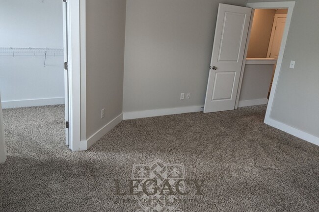 Building Photo - 3538 Steffisburg Dr