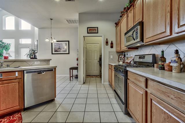 Building Photo - 1607 Balboa Ln