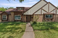 Building Photo - 427 Whitecap Dr