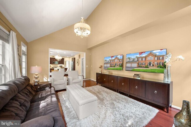Building Photo - 5667 Lonesome Dove Ct