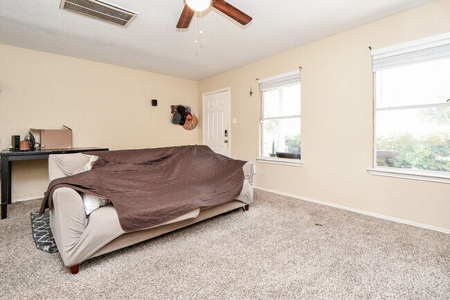 Building Photo - 17311 Wigeon Way Dr