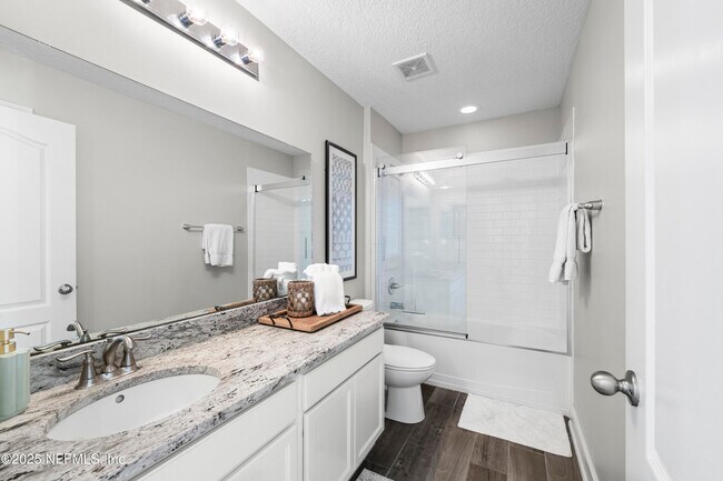 Building Photo - 1067 Seaside Dr N