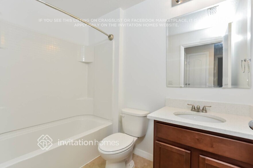 Building Photo - 1889 Red Canyon Dr