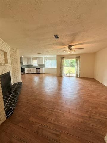 Building Photo - 1617 Dakota Dr