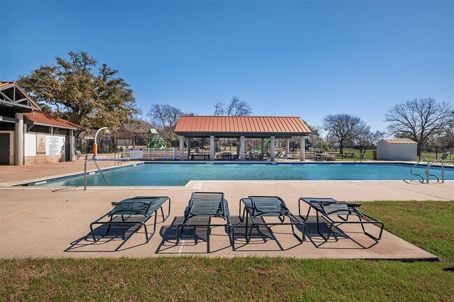 Building Photo - 15150 Galena Dr