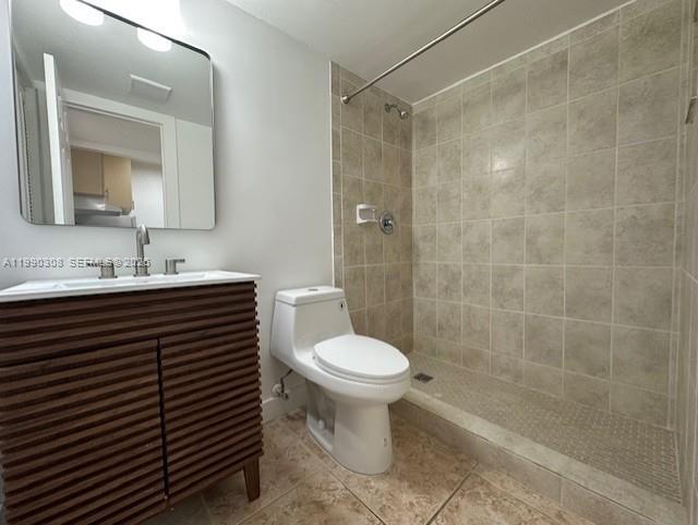 Building Photo - 10776 N Kendall Dr