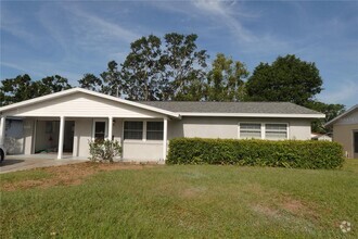Building Photo - 2822 52nd Ln N