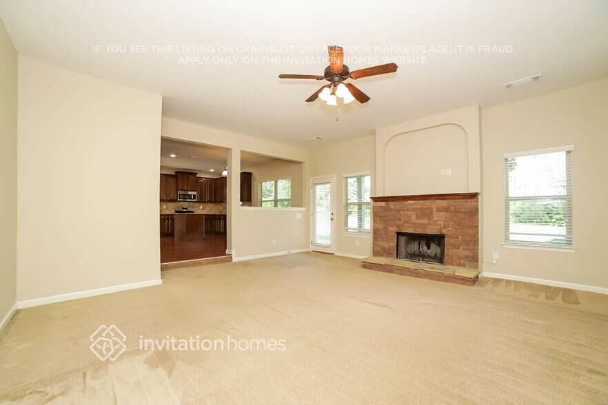 Building Photo - 5110 Hopewell Manor Dr