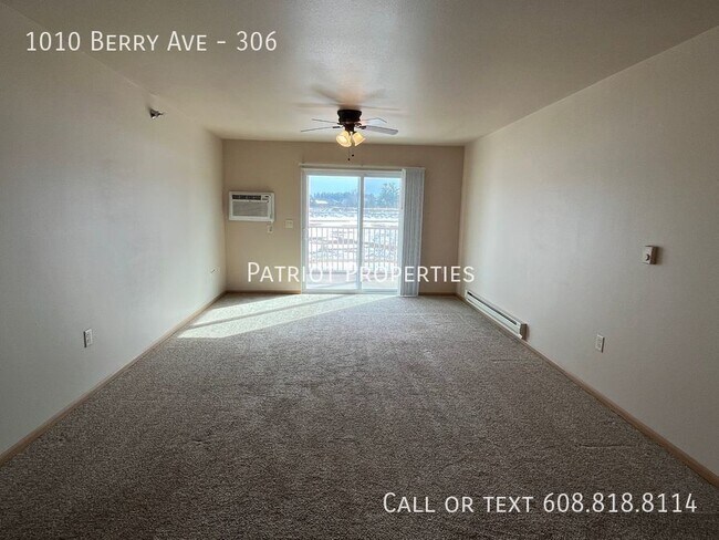 Building Photo - 1010 Berry Ave