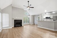 Building Photo - 2500 Cranbrook Ln