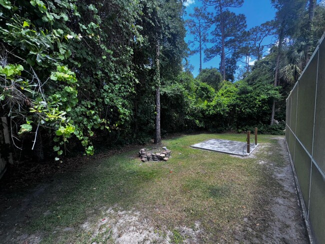 Building Photo - 4 Bedroom 3 Bath Winward Cay Kissimmee Poo...