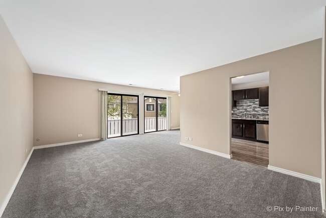 Building Photo - 404 Sandalwood Ln