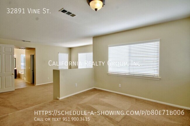 Building Photo - 32891 Vine St