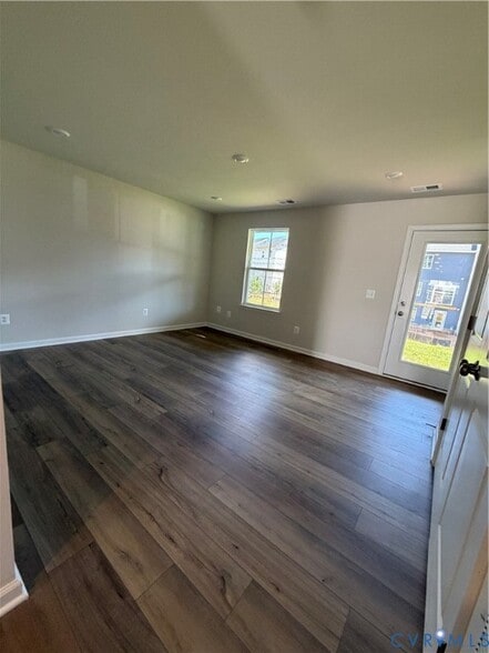 Building Photo - 8761 Pioneer Hl Dr