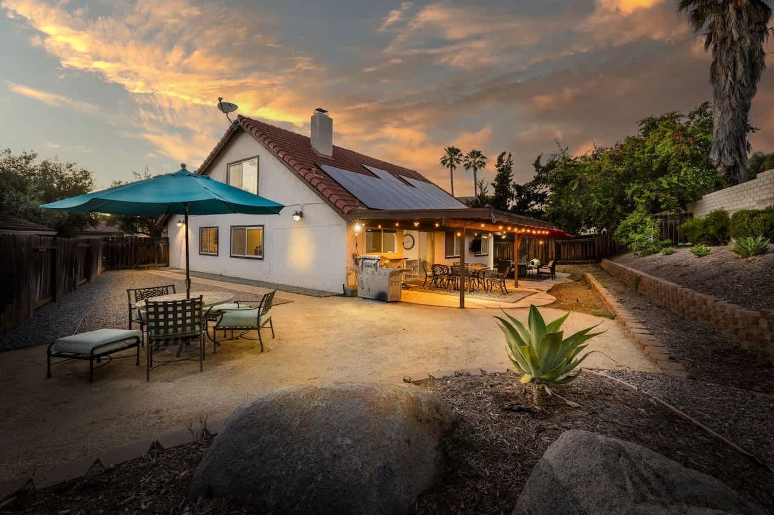 Building Photo - 12779 Calma Ct