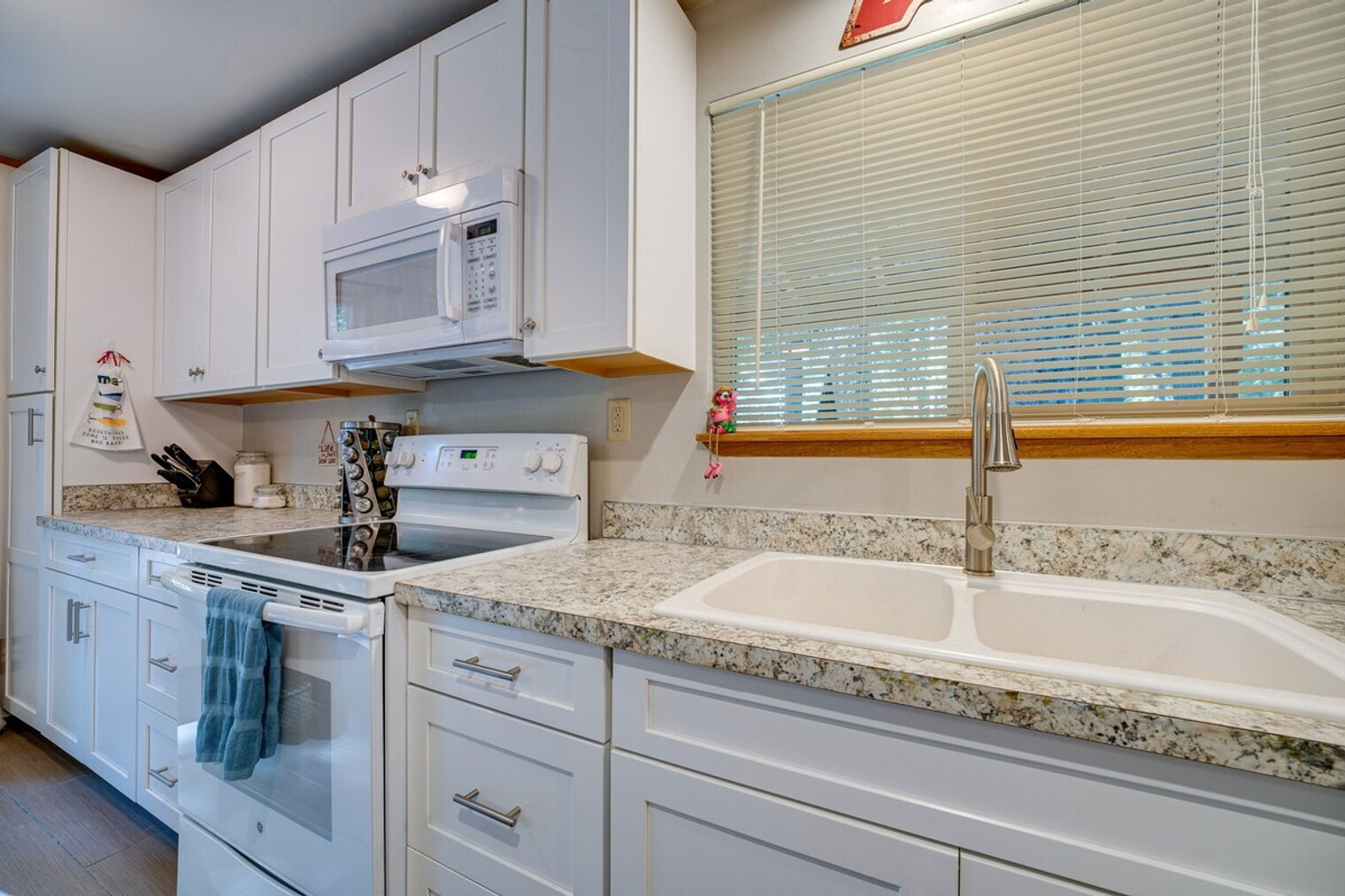 Building Photo - 22403 Shetland Rd