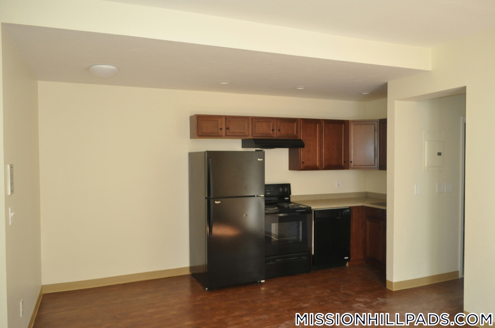 Building Photo - 13 Ruggles St