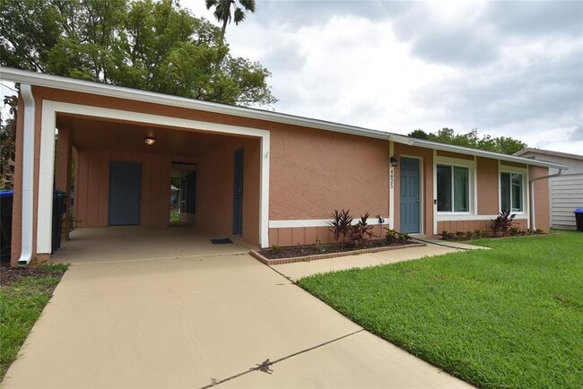 Building Photo - 4825 Loretta Ln