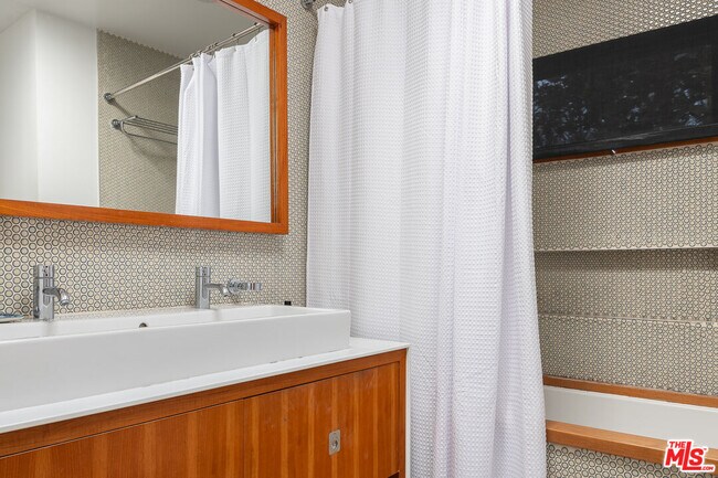 Building Photo - 1413 Ashland Ave