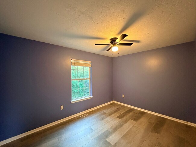 Building Photo - 7219 Mt Forest Terrace
