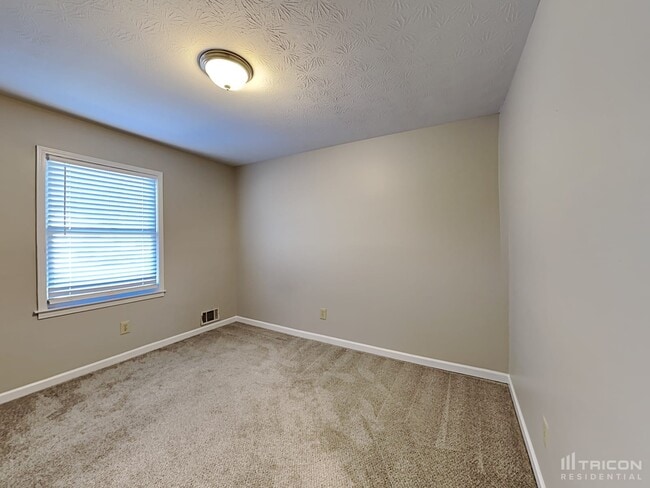 Building Photo - 4107 Sweet Water Ln