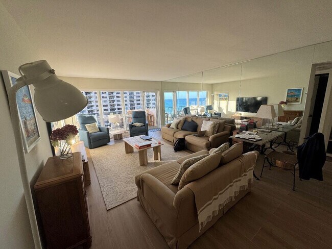 Building Photo - 5000 N Ocean Blvd