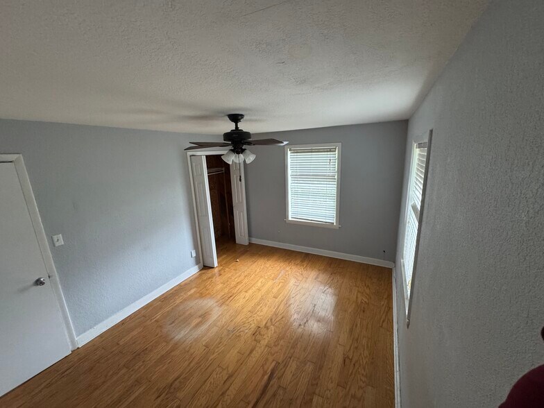 Building Photo - 1625 Grayson Dr