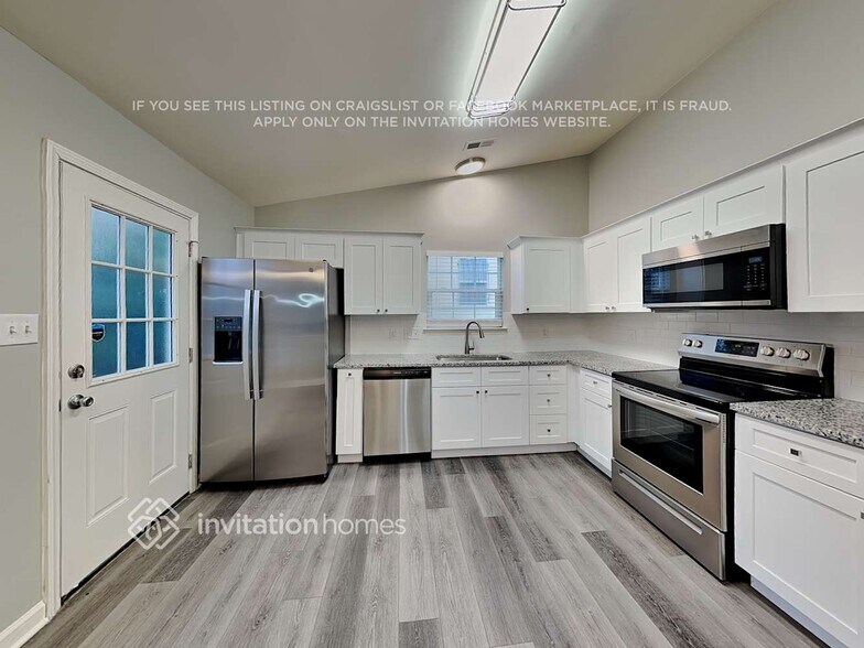 Building Photo - 308 Graham Meadow Dr