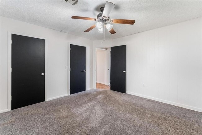 Building Photo - 153 Halleck Ln