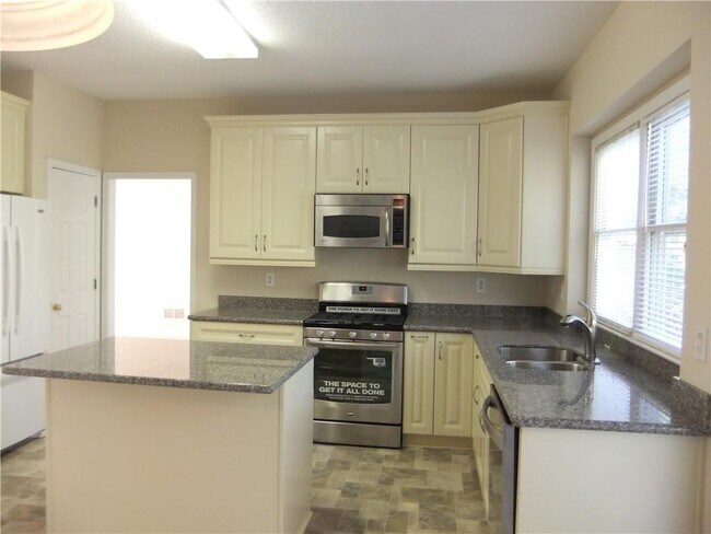 Building Photo - 3730 Ancroft Cir