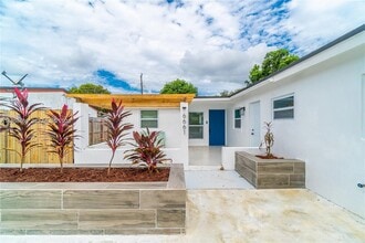 Building Photo - 6661 Freedom St