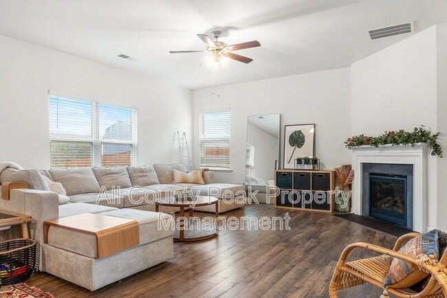 Building Photo - 6127 Prickly Lp