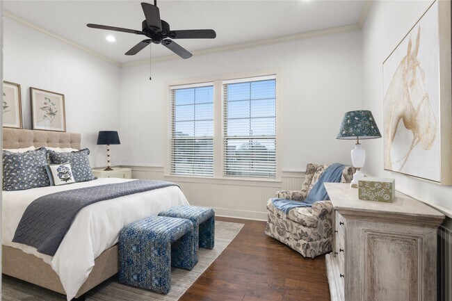 Building Photo - 6130 Homeland Ln