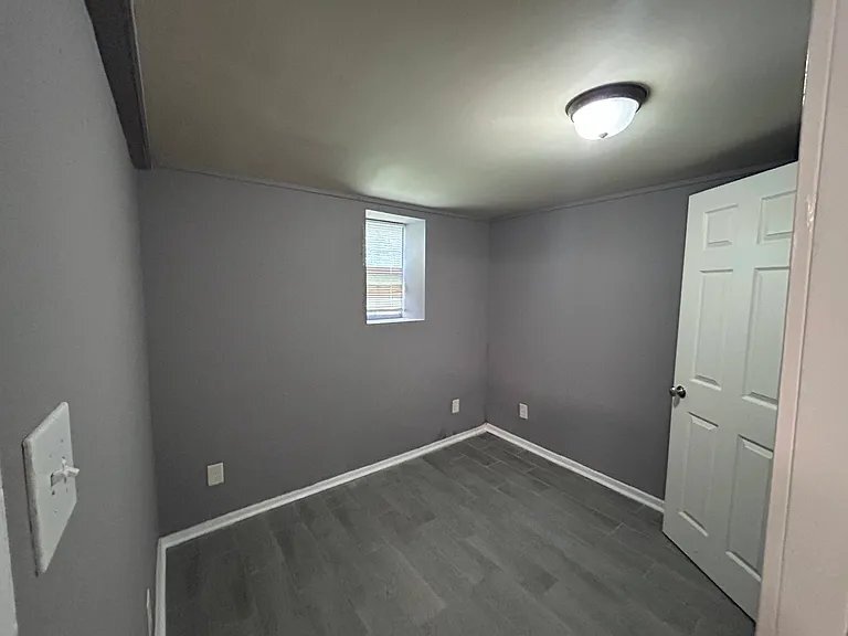 Building Photo - 1320 Brown St