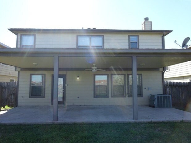Building Photo - 7534 Appleberry Dr