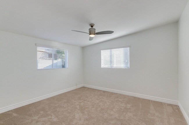 Building Photo - 4540 E Heatherbrae Dr