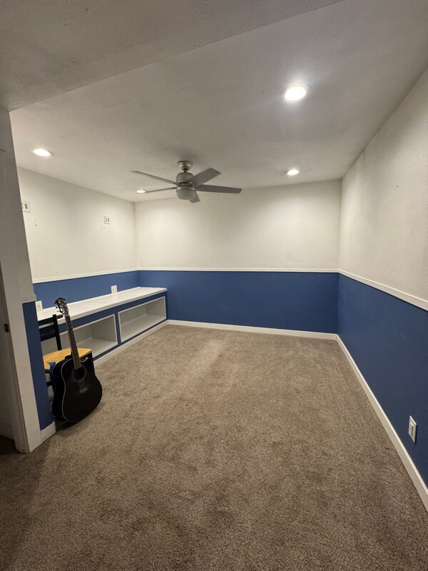 Building Photo - 12831 Brandon St