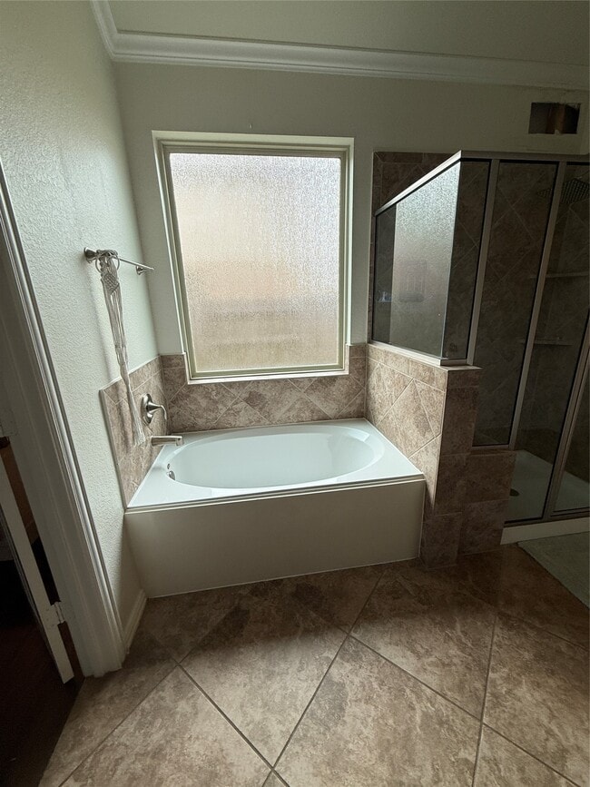 Building Photo - 20206 Lago Blf Lp