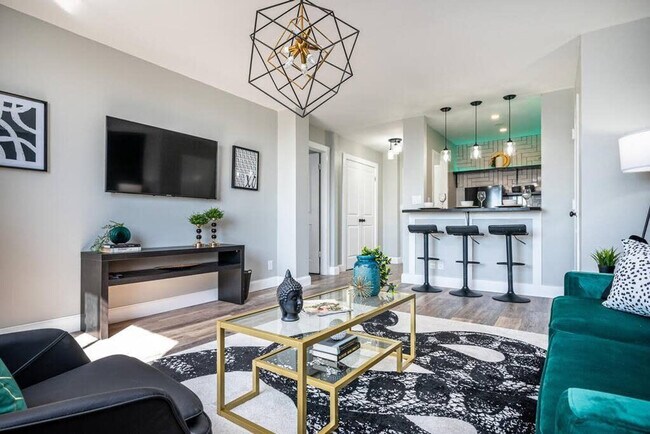 Building Photo - 215 Piedmont Ave NE